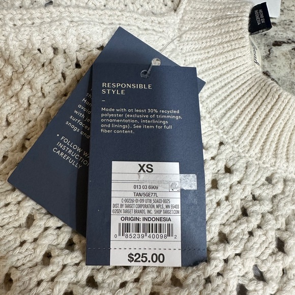 NWT Women's Openwork Halter Crewneck Sweater Tank - Universal Thread™ - Picture 7 of 8